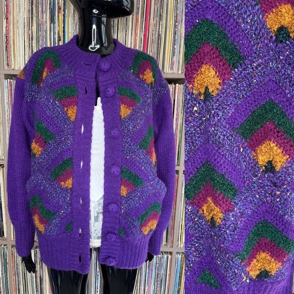 Vintage Sweaters - Vintage Tony Lambert Chunky Cardigan in Size Small